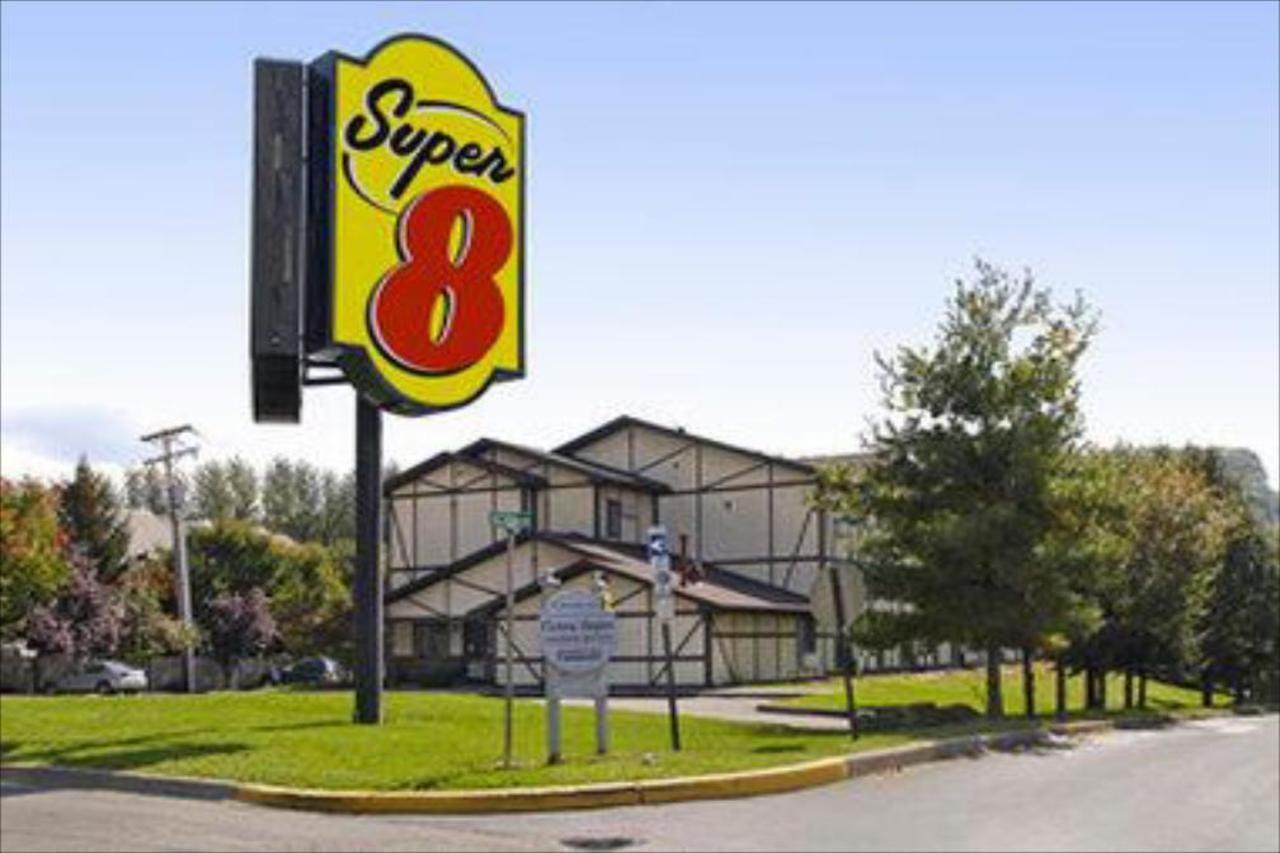 Super 8 By Wyndham East Stroudsburg - Poconos Hotel Kültér fotó
