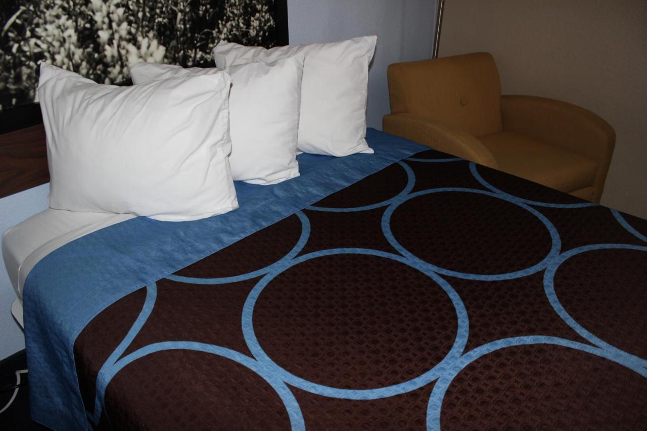 Super 8 By Wyndham East Stroudsburg - Poconos Hotel Kültér fotó